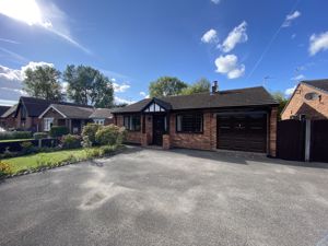 Main Photo- click for photo gallery